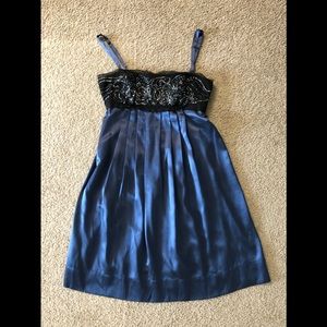 BCBGMaxAzria 100% Silk Dress 10🌟Straps Beaded PArty formal gorgeously